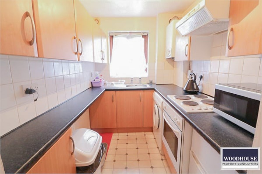 Images for Victoria Close, Cheshunt, Hertfordshire EAID:3131305421 BID:11055924