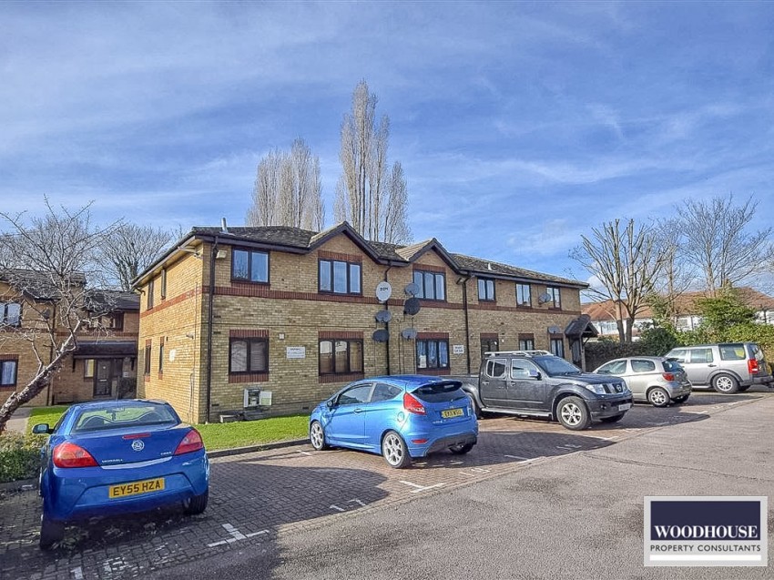 Images for Victoria Close, Cheshunt, Hertfordshire EAID:3131305421 BID:11055924