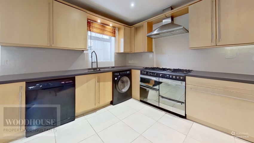 Images for Glen Luce, Cheshunt, Hertfordshire EAID:3131305421 BID:11055924