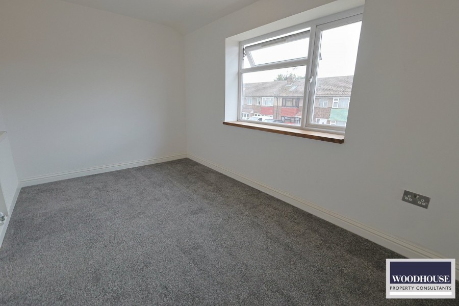 Images for Central Avenue, Waltham Cross, Hertfordshire EAID:3131305421 BID:11055924