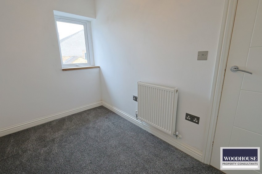 Images for Central Avenue, Waltham Cross, Hertfordshire EAID:3131305421 BID:11055924