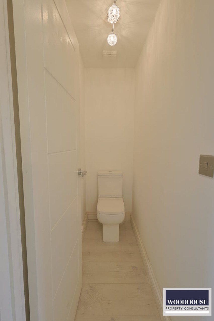 Images for Central Avenue, Waltham Cross, Hertfordshire EAID:3131305421 BID:11055924