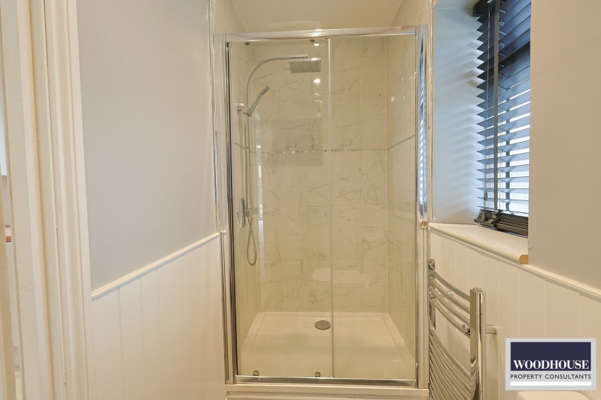 Images for Central Avenue, Waltham Cross, Hertfordshire EAID:3131305421 BID:11055924