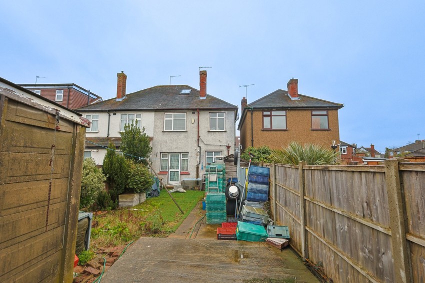 Images for Manor Road, Hoddesdon, Hertfordshire EAID:3131305421 BID:11055924