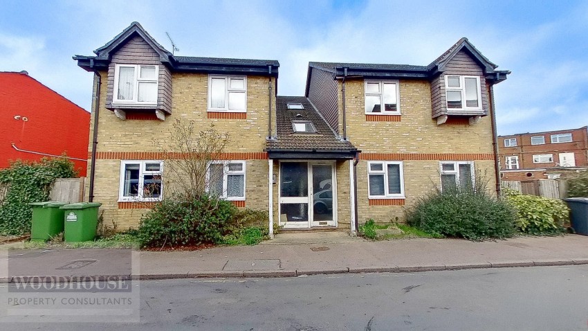 Images for Albury Grove Road, Cheshunt, Hertfordshire EAID:3131305421 BID:11055924