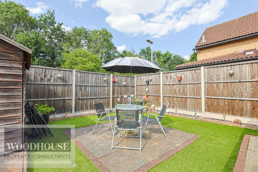 Images for Lower Meadow, Cheshunt, Hertfordshire EAID:3131305421 BID:11055924
