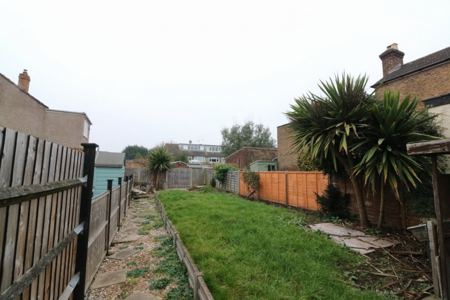 Images for Albury Grove Road, Cheshunt, Hertfordshire EAID:3131305421 BID:11055924