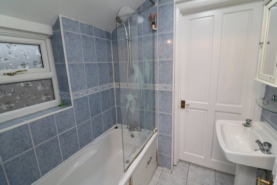 Images for Albury Grove Road, Cheshunt, Hertfordshire EAID:3131305421 BID:11055924