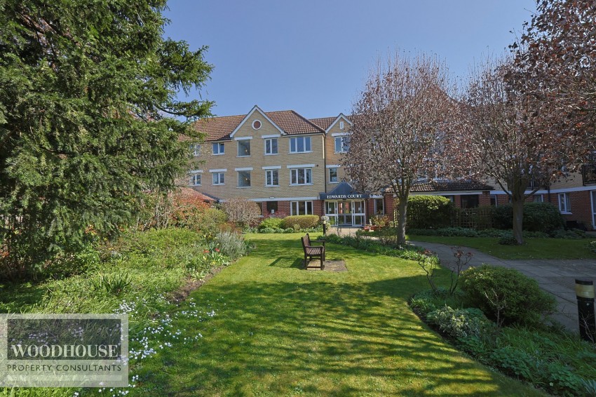 Images for Turners Hill, Cheshunt, Hertfordshire EAID:3131305421 BID:11055924