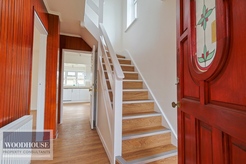 Images for Roundmoor Drive, Cheshunt, Hertfordshire EAID:3131305421 BID:11055924