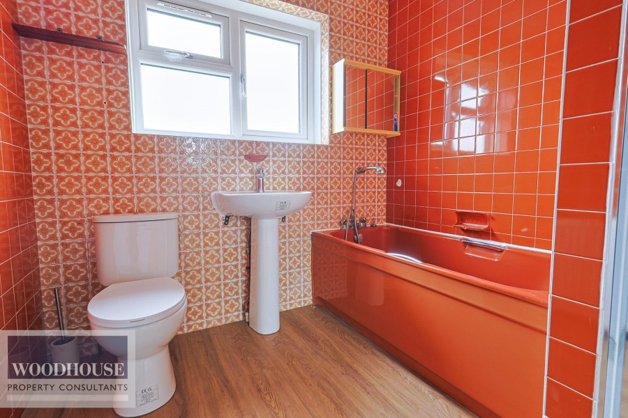 Images for Roundmoor Drive, Cheshunt, Hertfordshire EAID:3131305421 BID:11055924