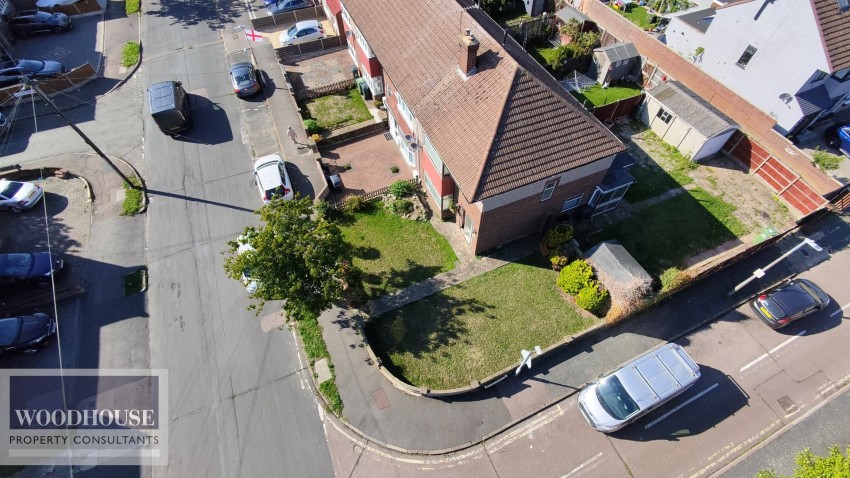 Images for Roundmoor Drive, Cheshunt, Hertfordshire EAID:3131305421 BID:11055924