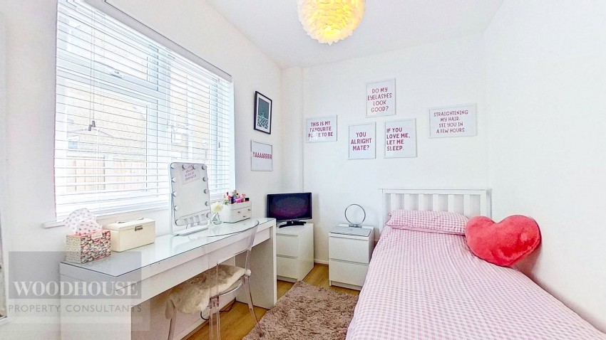 Images for Albury Ride, Cheshunt, Hertfordshire EAID:3131305421 BID:11055924