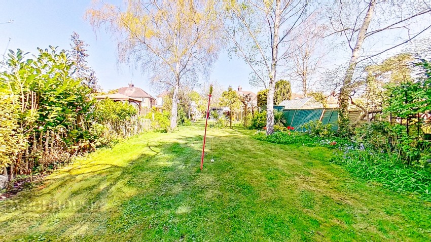 Images for Albury Ride, Cheshunt, Hertfordshire EAID:3131305421 BID:11055924