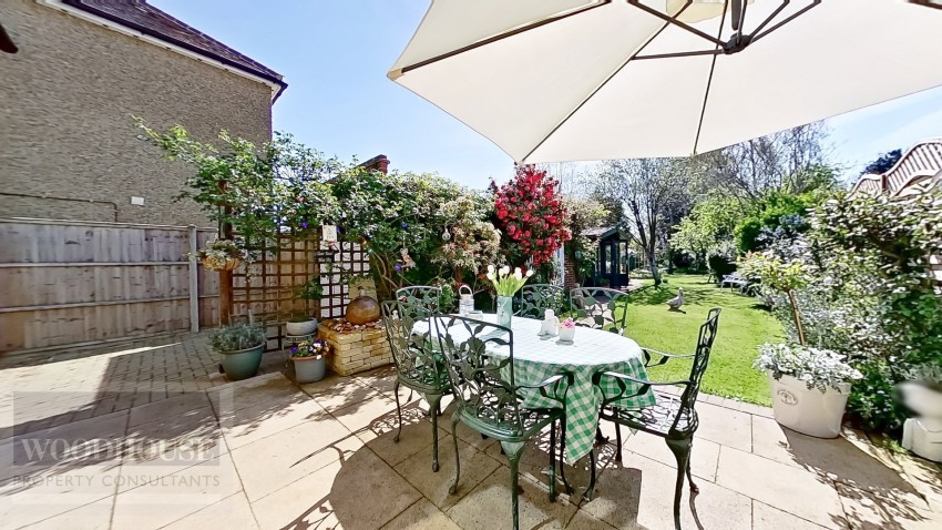 Images for Albury Ride, Cheshunt, Hertfordshire EAID:3131305421 BID:11055924