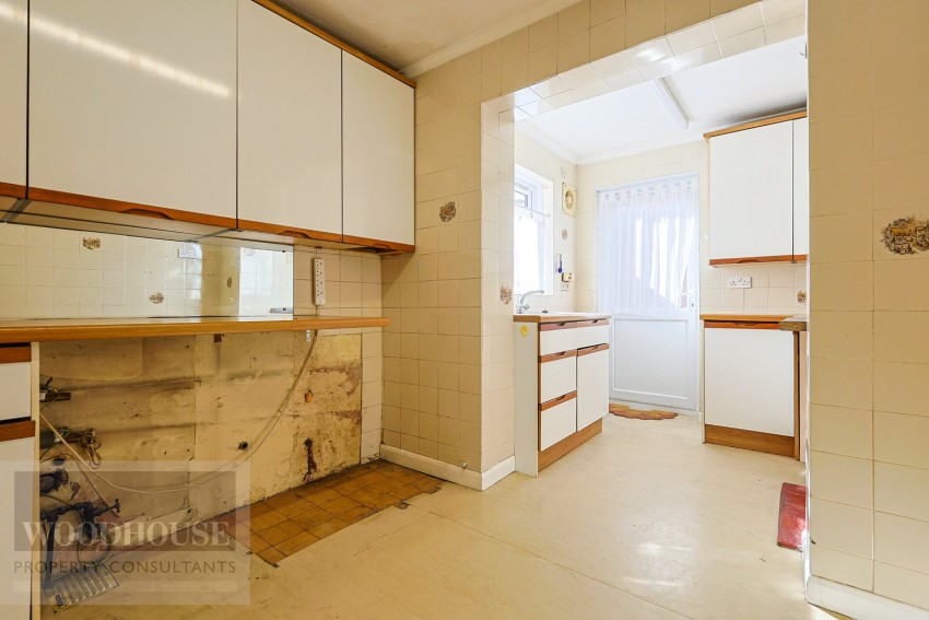 Images for Winton Drive, Cheshunt, Hertfordshire EAID:3131305421 BID:11055924