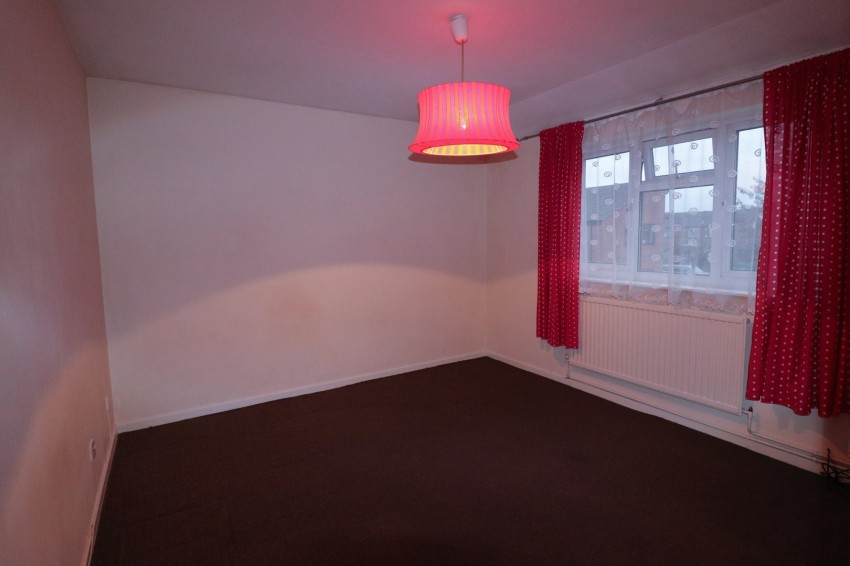 Images for Sandringham Way, Waltham Cross, Hertfordshire EAID:3131305421 BID:11055924