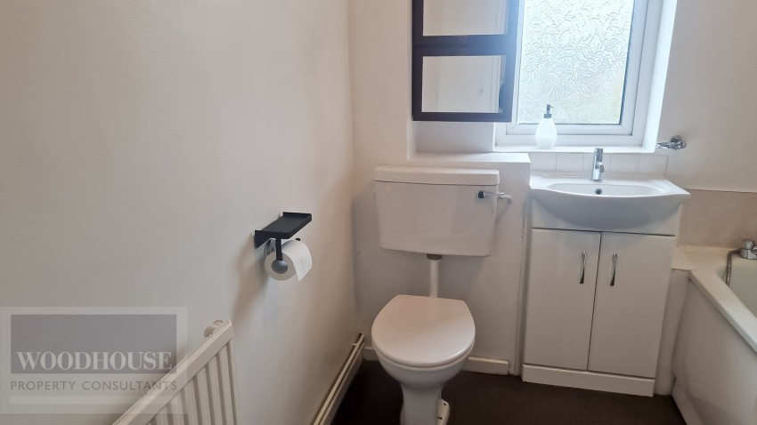 Images for Sandringham Way, Waltham Cross, Hertfordshire EAID:3131305421 BID:11055924