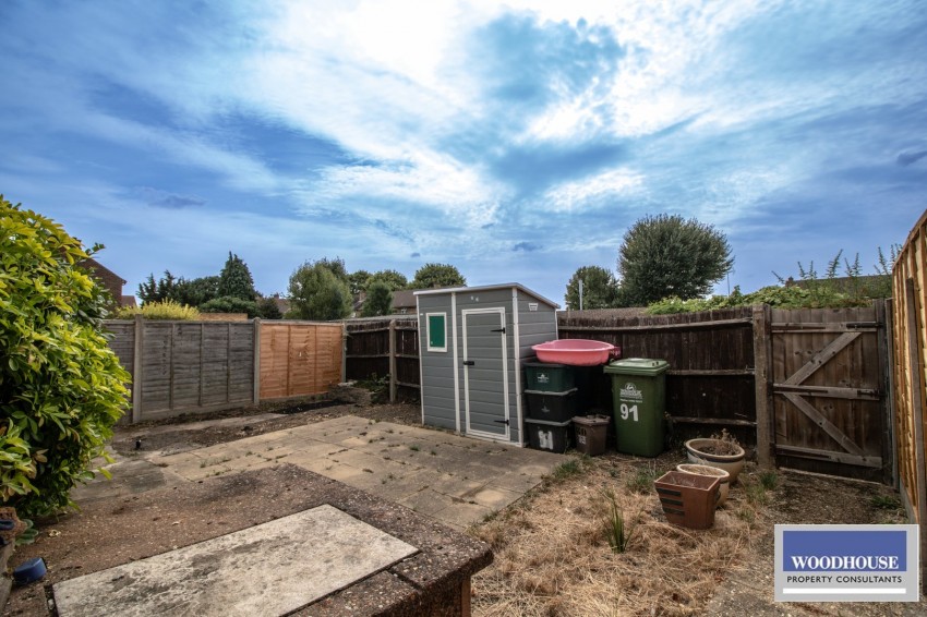 Images for Cheshunt, Waltham Cross, Hertfordshire EAID:3131305421 BID:11055924