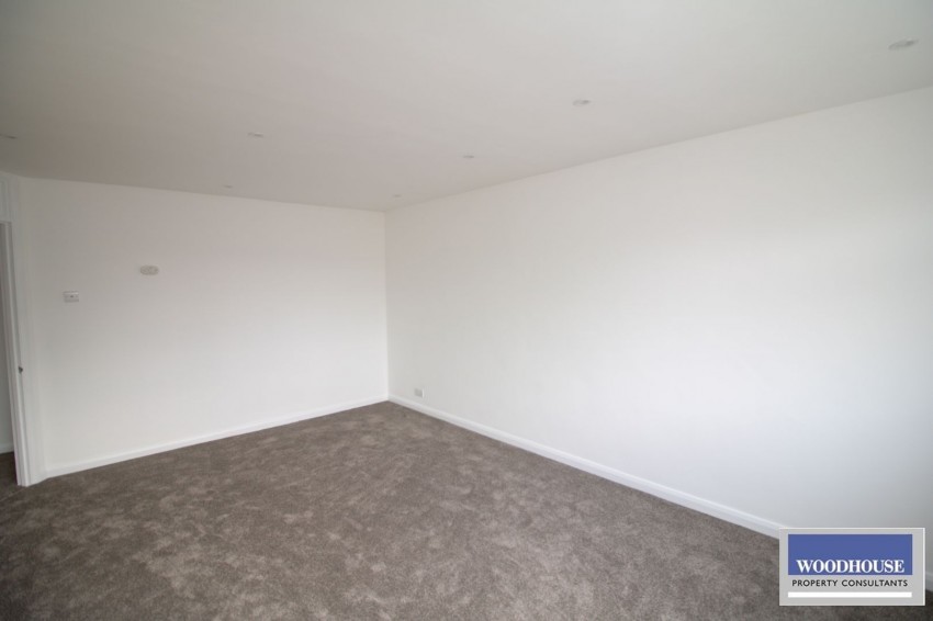 Images for Cheshunt, Waltham Cross, Hertfordshire EAID:3131305421 BID:11055924