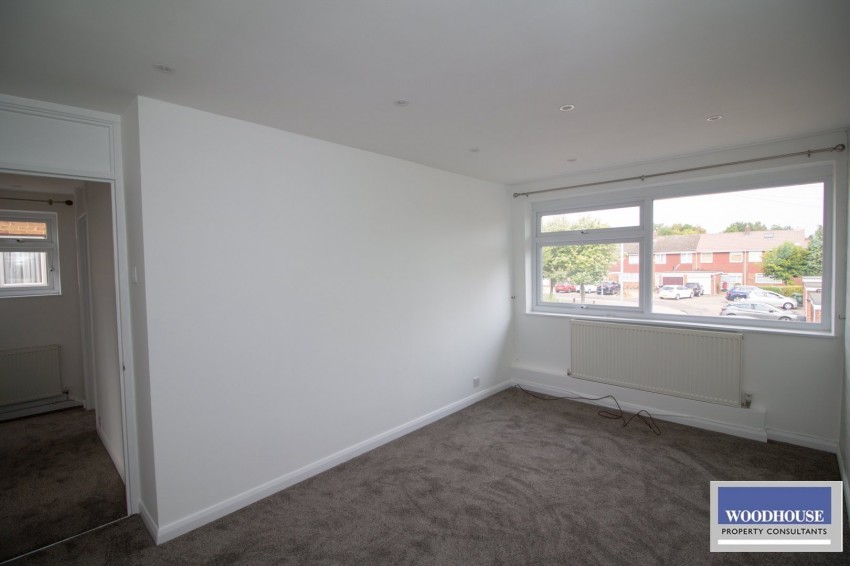 Images for Cheshunt, Waltham Cross, Hertfordshire EAID:3131305421 BID:11055924