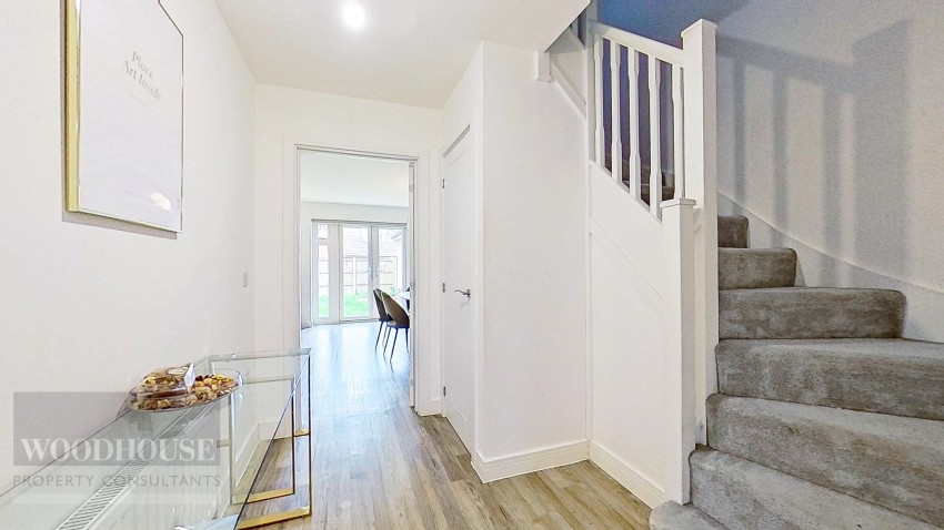 Images for Goffs Oak, Hertfordshire EAID:3131305421 BID:11055924