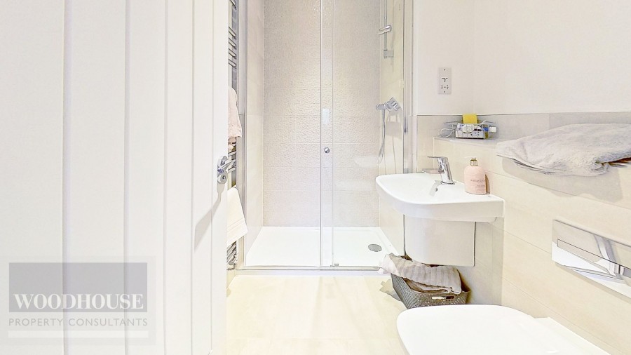 Images for Goffs Oak, Hertfordshire EAID:3131305421 BID:11055924