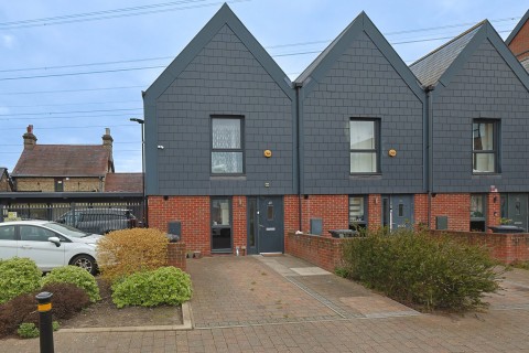Hazlemere Marina, Waltham Abbey, Hertfordshire