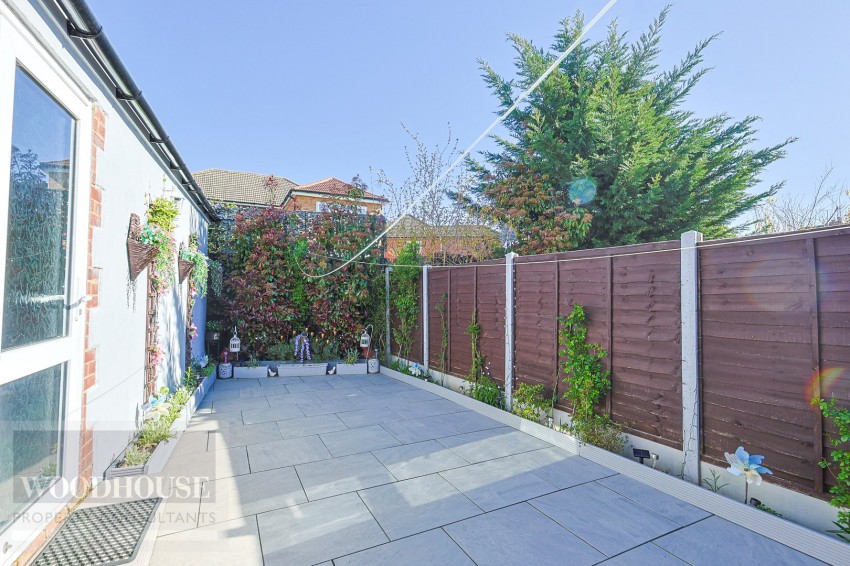 Images for Martins Drive, Cheshunt, Hertfordshire EAID:3131305421 BID:11055924
