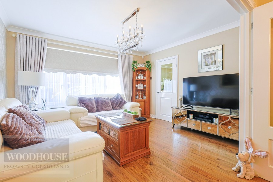 Images for Martins Drive, Cheshunt, Hertfordshire EAID:3131305421 BID:11055924