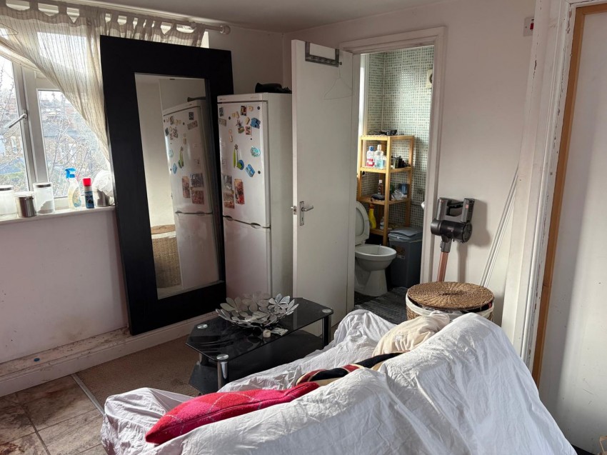 Images for Broad Lane, London EAID:3131305421 BID:11055924