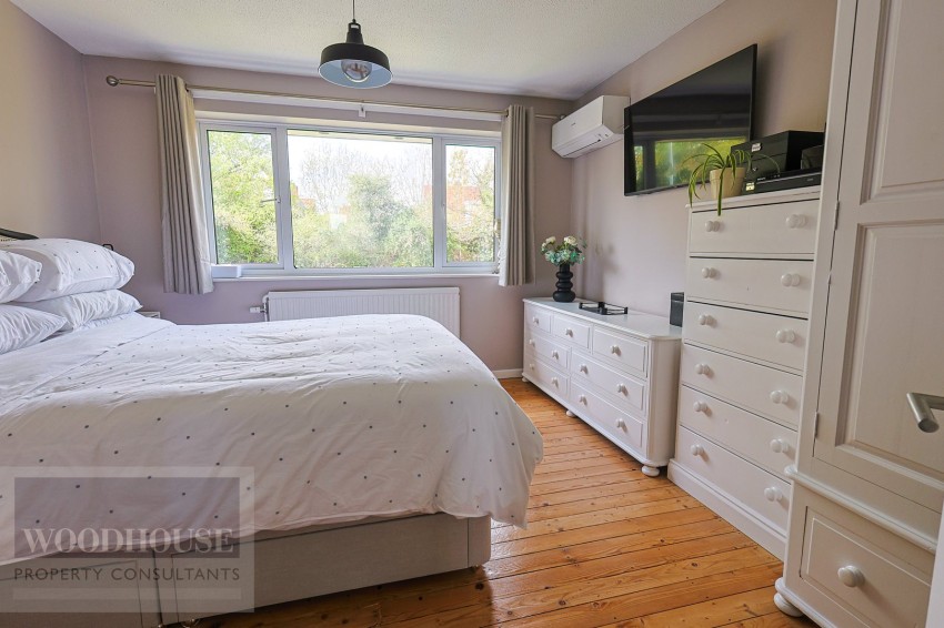 Images for Cheshunt, Waltham Cross, Hertfordshire EAID:3131305421 BID:11055924