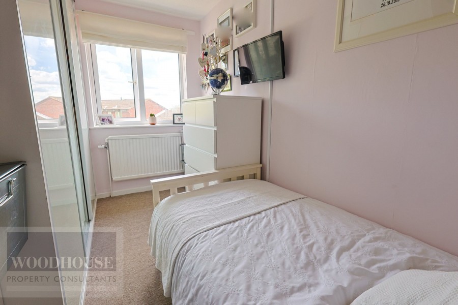 Images for Cheshunt, Waltham Cross, Hertfordshire EAID:3131305421 BID:11055924