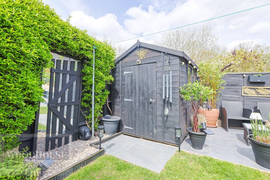 Images for Cheshunt, Waltham Cross, Hertfordshire EAID:3131305421 BID:11055924