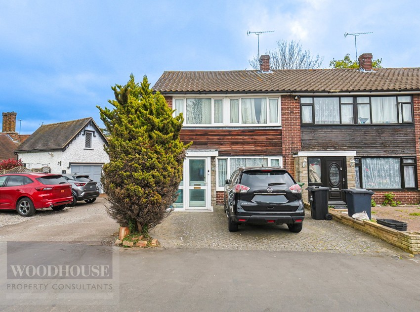 Images for Elgin Road, Cheshunt, Hertfordshire EAID:3131305421 BID:11055924