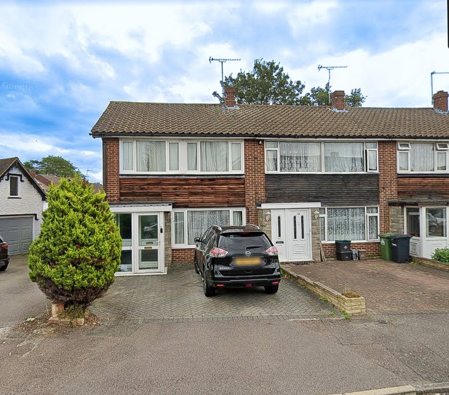 Images for Elgin Road, Cheshunt, Hertfordshire EAID:3131305421 BID:11055924