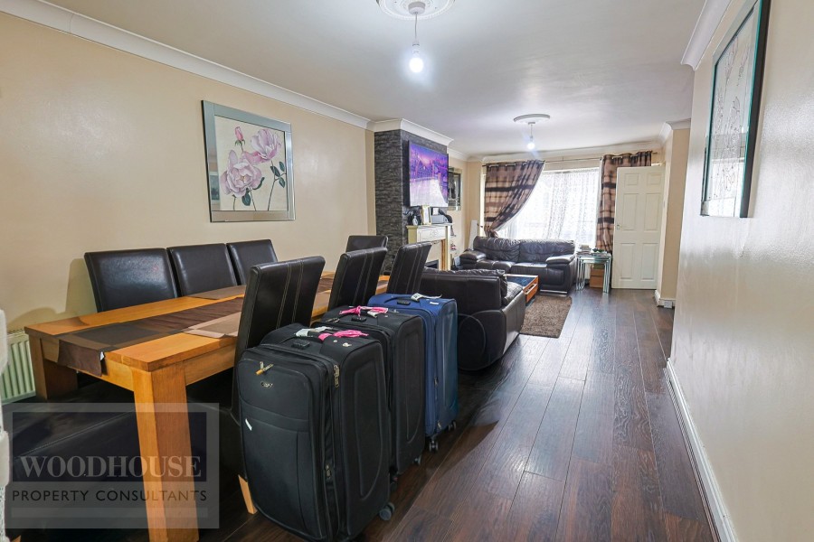 Images for Elgin Road, Cheshunt, Hertfordshire EAID:3131305421 BID:11055924