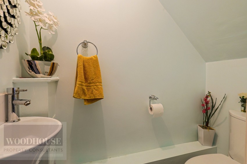 Images for Queens Road, Waltham Cross, Hertfordshire EAID:3131305421 BID:11055924