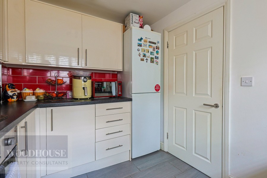 Images for Queens Road, Waltham Cross, Hertfordshire EAID:3131305421 BID:11055924