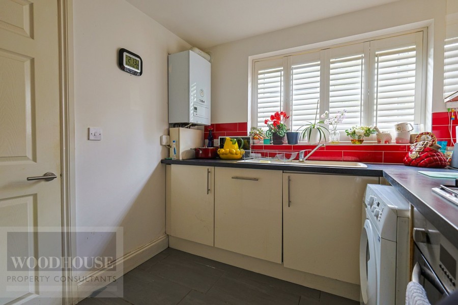 Images for Queens Road, Waltham Cross, Hertfordshire EAID:3131305421 BID:11055924