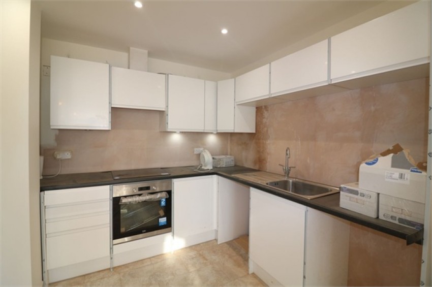 Images for Trinity Lane, Waltham Cross, Hertfordshire EAID:3131305421 BID:11055924