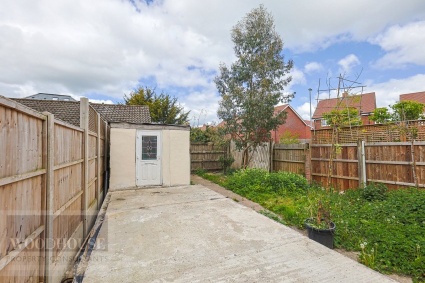 Images for Goffs Lane, Goffs Oak, Hertfordshire EAID:3131305421 BID:11055924