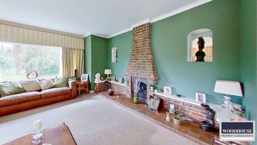 Images for Silver Street, Goffs Oak, Hertfordshire EAID:3131305421 BID:11055924