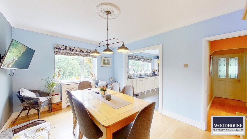 Images for Silver Street, Goffs Oak, Hertfordshire EAID:3131305421 BID:11055924