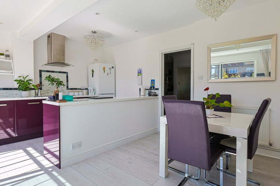 Images for Trinity Lane, Waltham Cross, Hertfordshire EAID:3131305421 BID:11055924