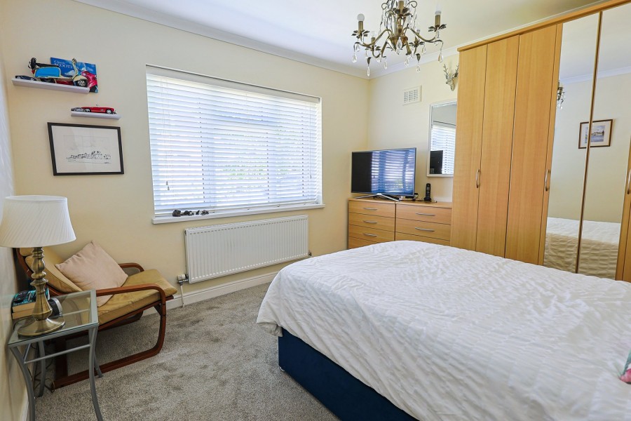 Images for Trinity Lane, Waltham Cross, Hertfordshire EAID:3131305421 BID:11055924