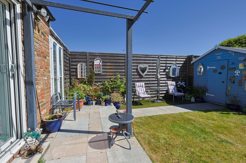 Images for Trinity Lane, Waltham Cross, Hertfordshire EAID:3131305421 BID:11055924