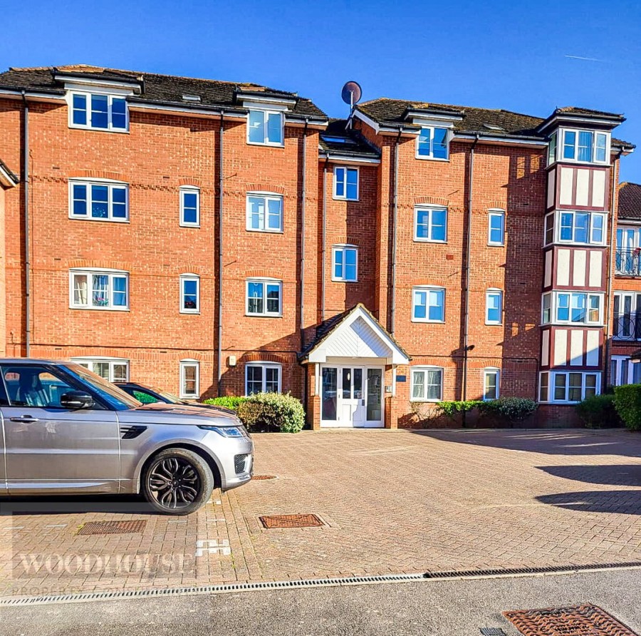 Images for Turnford, Broxbourne, Hertfordshire EAID:3131305421 BID:11055924