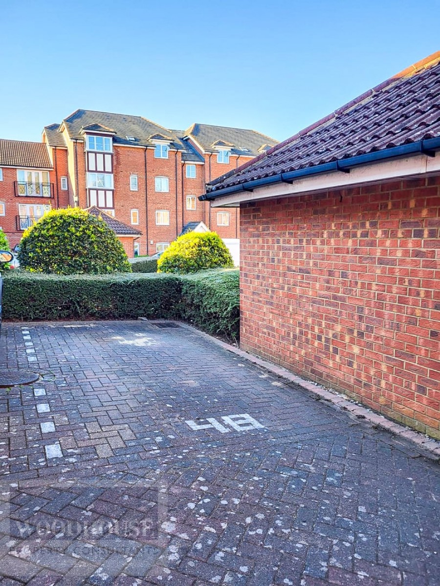 Images for Turnford, Broxbourne, Hertfordshire EAID:3131305421 BID:11055924