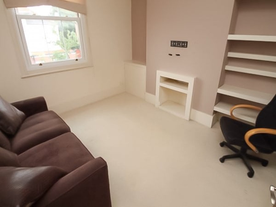Images for Sketty Road, Enfield, Greater London EAID:3131305421 BID:11055924